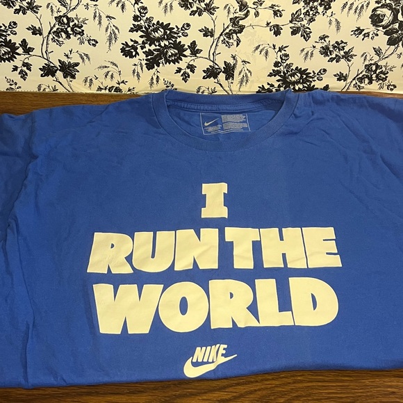 Nike Blue Tee - Picture 3 of 3